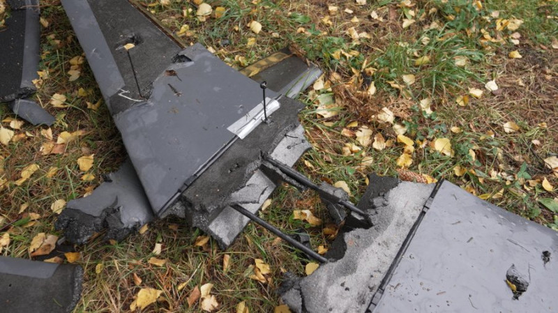 "Тільки вийду надвір, так і летить": як живуть люди у селі на Чернігівщині, яке за 8 км від кордону з РФ