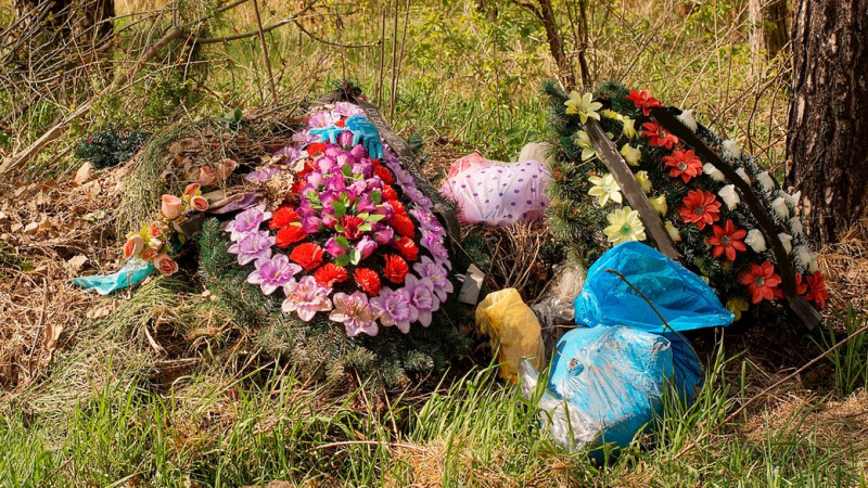 Забули, де залишили свої авто: на Чернігівщині двоє чоловіків звернулися до поліції про викрадення транспорту
