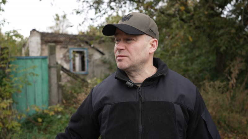 "Тільки вийду надвір, так і летить": як живуть люди у селі на Чернігівщині, яке за 8 км від кордону з РФ