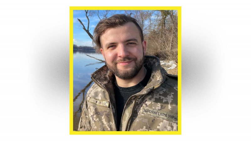 На Чернігівщині поховали захисників Василя Макаревича та Дениса Герасименка, які загинули на фронті
