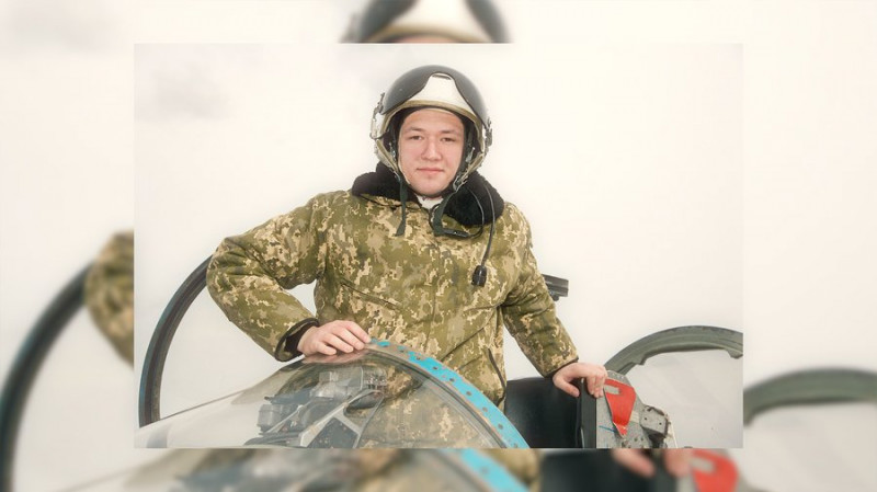 Катапультувався після збиття, полон у Криму, повернення за штурвал літака. Інтерв'ю з льотчиком Андрієм Максимовим