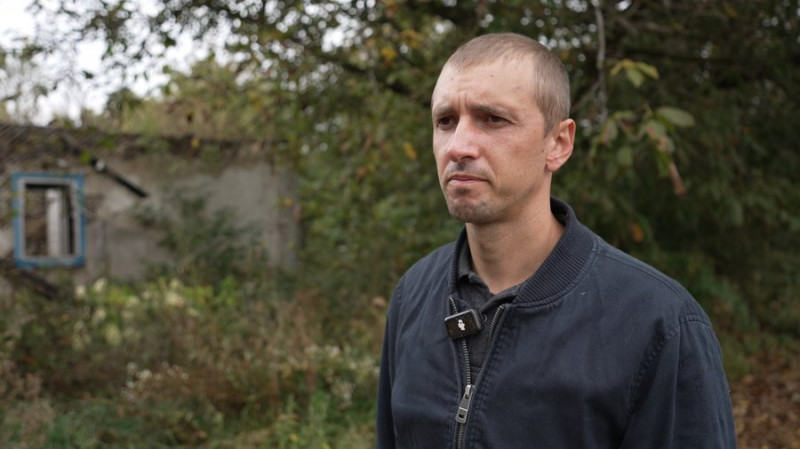 "Тільки вийду надвір, так і летить": як живуть люди у селі на Чернігівщині, яке за 8 км від кордону з РФ