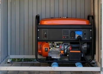 Лікарня працює від генератора, вода подається за графіком: наслідки атаки на Чернігівщину Лікарня працює від генератора, вода подається за графіком: наслідки атаки на Чернігівщину