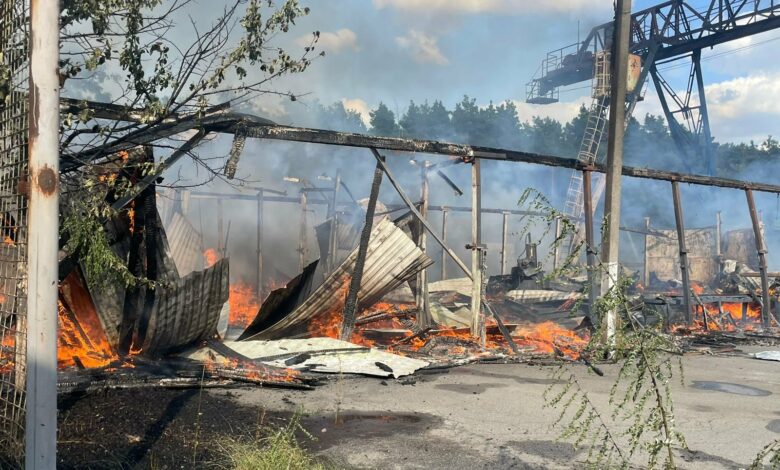 Росіяни обстріляли «Градами» Семенівку: поранено чоловіка (Фото)