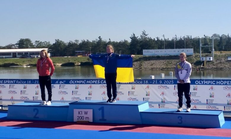 Спортсменка з Чернігівщини здобула золото на змаганнях із веслування на байдарках