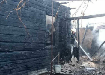 Троє людей загинуло у вогні: на Чернігівщині за добу ліквідували 17 пожеж (Фото) Троє людей загинуло у вогні: на Чернігівщині за добу ліквідували 17 пожеж (Фото)