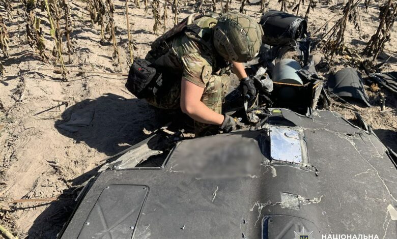 У двох районах Чернігівщини вибухотехніки поліції знешкодили бойові частини збитих ворожих безпілотників
