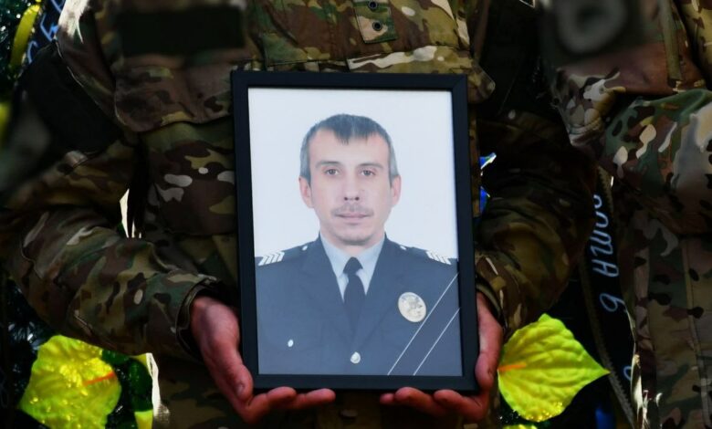 Влучив ворожий FPV-дрон: у Ніжині попрощалися з воїном
