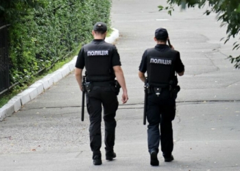 Знайшли на виїзді з міста: на Чернігівщині розшукали малолітню дівчинку Знайшли на виїзді з міста: на Чернігівщині розшукали малолітню дівчинку