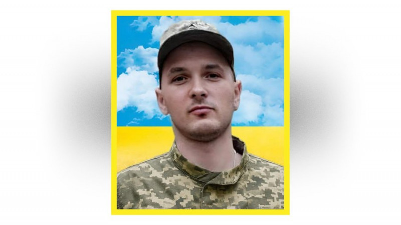 На Чернігівщині попрощалися з п'ятьма захисниками України, які загинули на фронті