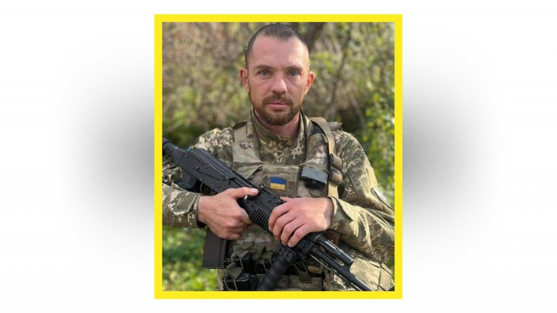 На Чернігівщині попрощалися із загиблими бійцями Олександром Шешенею, Вадимом Пильником, Олександром Гончаровим
