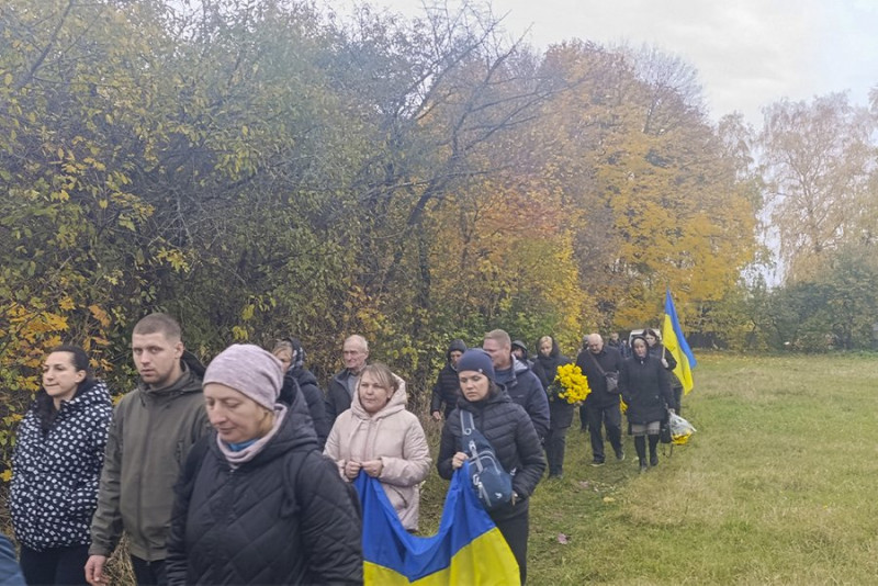 На Чернігівщині попрощалися з військовослужбовцями — Олександром Силою, Олександром Кладкевичем та Іваном Бурим