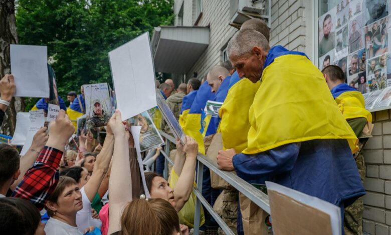 100 військовослужбовців із Чернігівщини повернулися додому з російського полону
