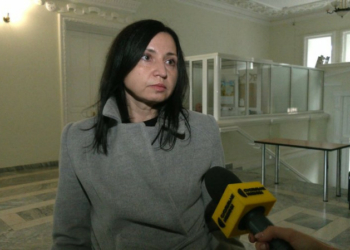 У Чернігові батьки учнів виступили проти постійного онлайн-навчання в школах У Чернігові батьки учнів виступили проти постійного онлайн-навчання в школах