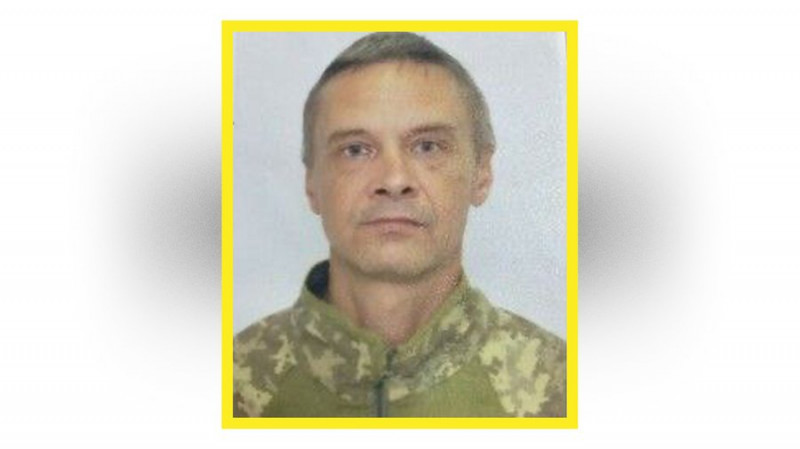 На Чернігівщині попрощались із загиблими захисниками Анатолієм Степаненком, Сергієм Костюченком та Русланом Гуцулом