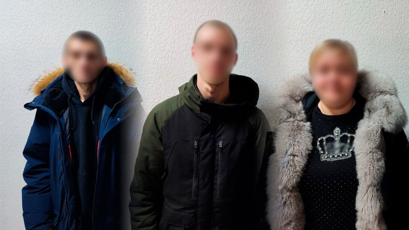 Виявили бажання служити: у Чернігові двох чоловіків позбавили волі на 9 та 10 років за виготовлення та продаж наркотиків