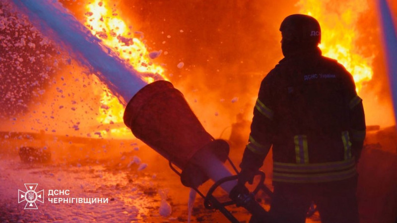 Армія РФ завдала удару по об’єкту інфраструктури у місті Чернігові