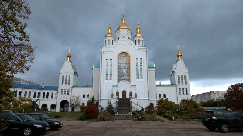 Перший випадок в області: храм "Всіх святих Чернігівських" намагається отримати статус незалежної релігійної громади