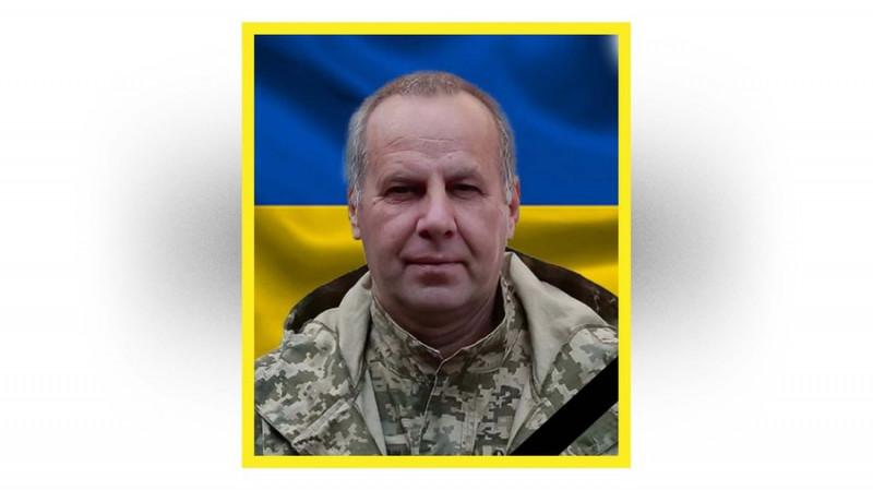 На Чернігівщині попрощалися із загиблими захисниками Володимиром Герасименком, Сергієм Напряглом та Дмитром Липницьким