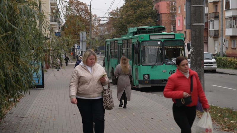 На планове лікування не приймають, використовують додаткові джерела живлення: як працюють без світла лікарні у Чернігові