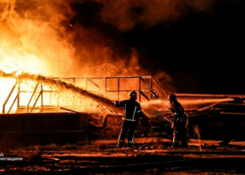 Росіяни дронами атакували об’єкт цивільної інфраструктури у Ніжинському районі Росіяни дронами атакували об’єкт цивільної інфраструктури у Ніжинському районі