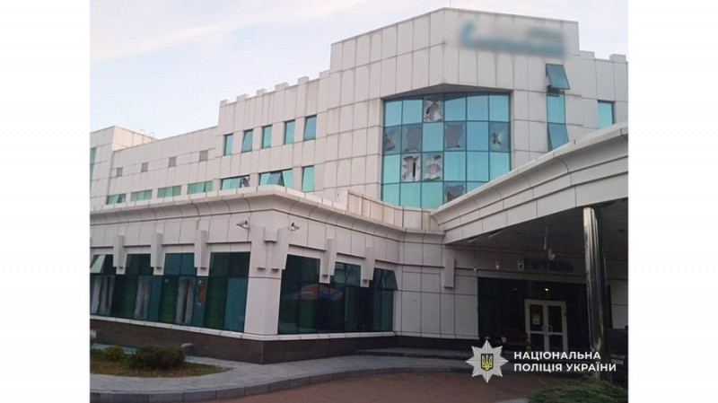 Росіяни "шахедами" атакували центр міста Новгород-Сіверський на Чернігівщині: пошкоджені будинки