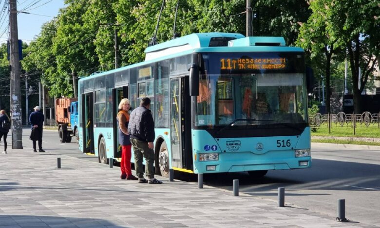 Через відключення світла вносять зміни до одного з тролейбусних маршрутів Чернігова