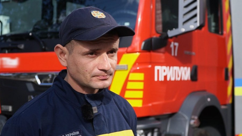 Удар РФ по резервуару з нафтою на Чернігівщині: як ліквідували пожежу з температурою полум'я у 800 градусів