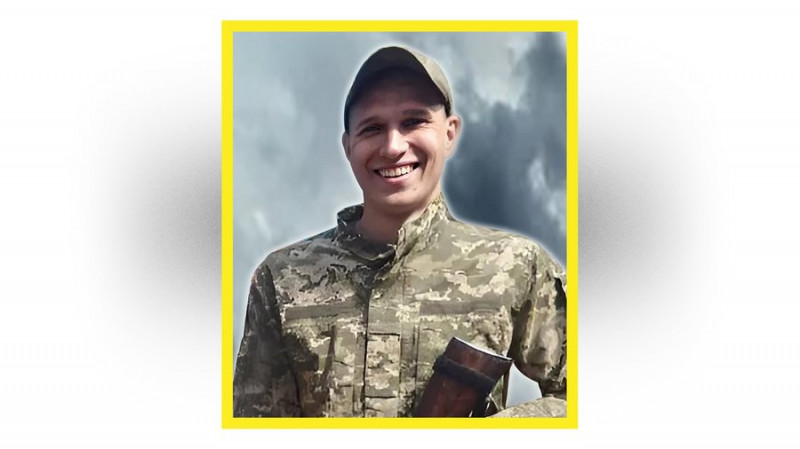 На Чернігівщині попрощались із захисниками Сергієм Остапенком та Іваном Войтком