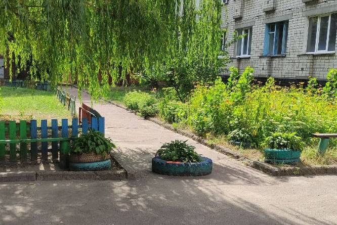 Демонтують ще 51 незаконну тимчасову споруду та два металеві гаражі