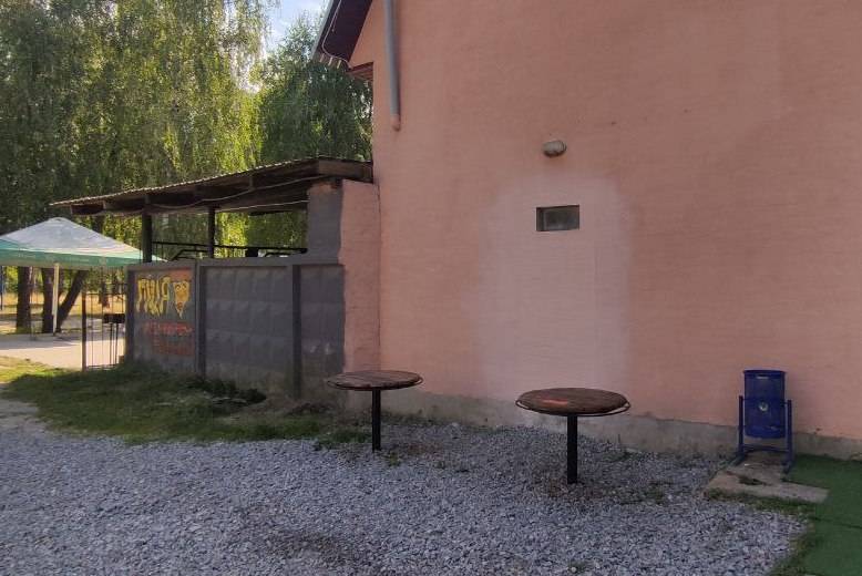 Демонтують ще 51 незаконну тимчасову споруду та два металеві гаражі