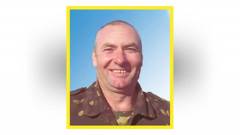 На Чернігівщині попрощалися з загиблими захисниками Олексієм Назаренком та Сергієм Лободою