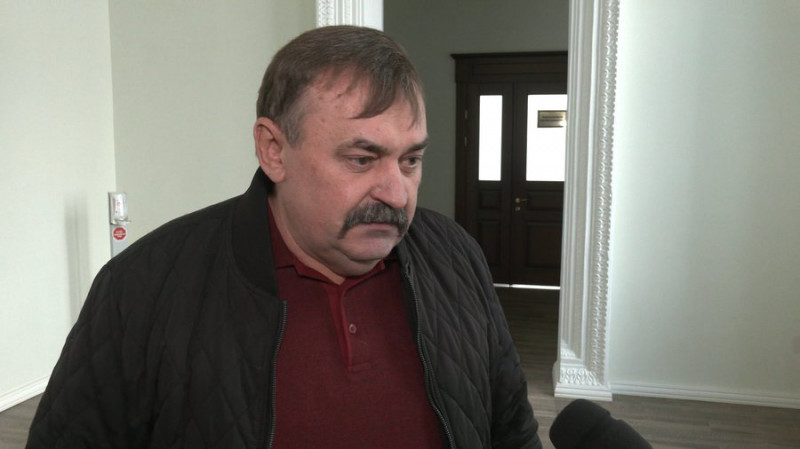 Чернігівські депутати збирались двічі за день на пленарні засідання, щоб проголосувати за енергетичні питання