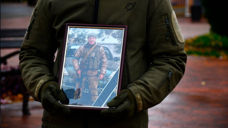 На Чернігівщині попрощалися з військовослужбовцями Юрієм Васильєвим та Сергієм Мринським