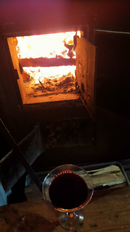 Грубка – як знахідка, а також інвертор та інші пристрої: енергетична незалежність родини пенсіонерів із Чернігівщини (Фото)