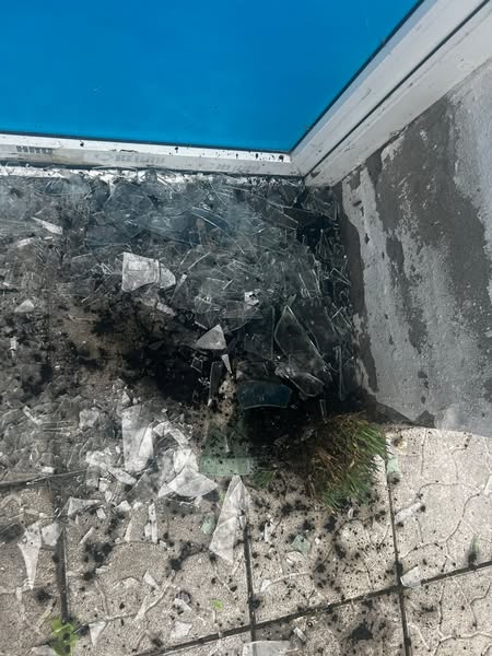 На Чернігівщині невідомі познущалися над могилами загиблих воїнів (Фото)