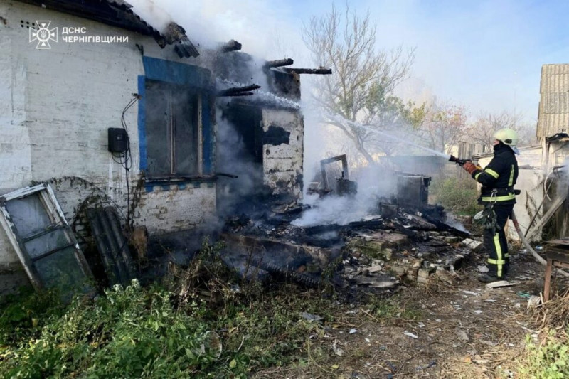 Отримав тяжкі опіки: на Чернігівщині від пожежі постраждав чоловік