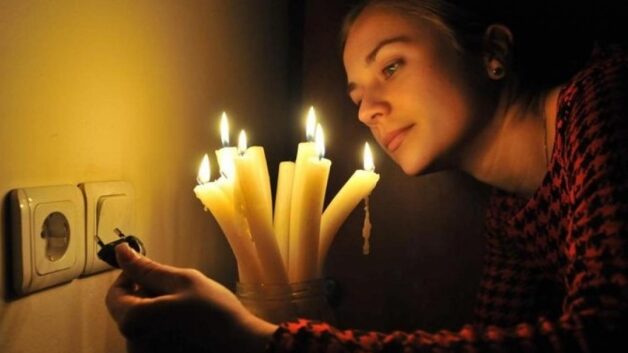 Понад 4,5 тисячі абонентів – без світла: окупанти поцілили по енергетичному об’єкту на Чернігівщині