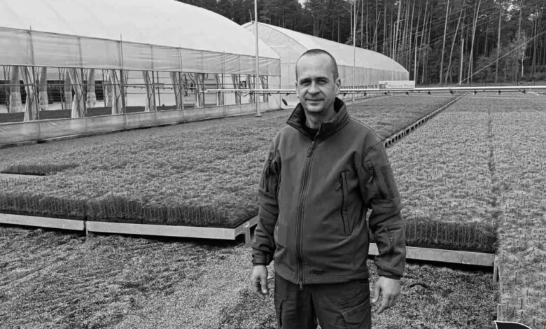 Поранило в груди біля будинку: на Чернігівщині під час ворожої атаки загинув лісівник