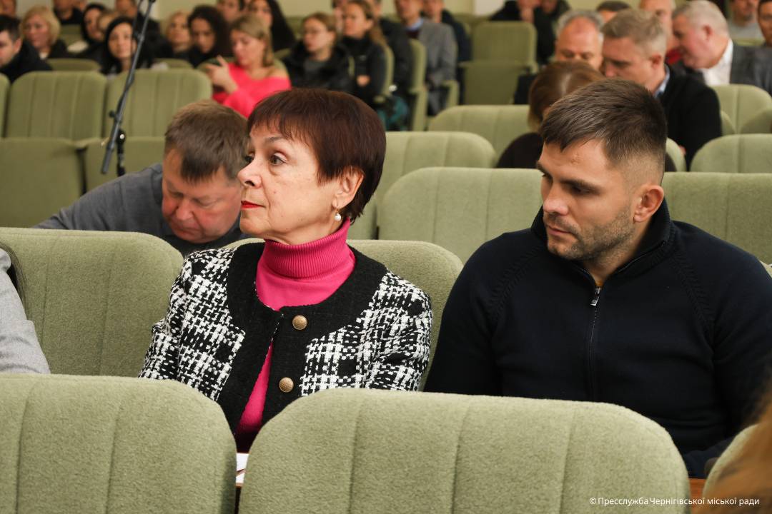У Чернігові відбулося засідання 46-ї (позачергової) сесії міської ради VIII скликання