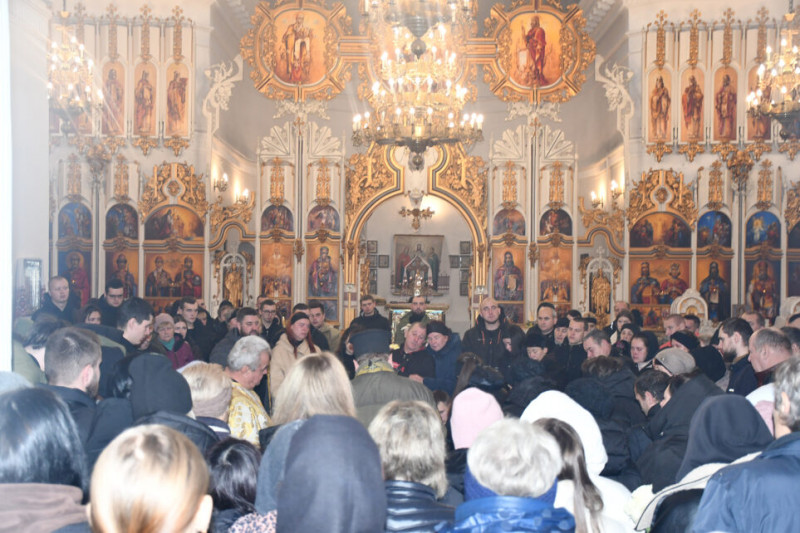 У громаді на Чернігівщині попрощалися з воїном, який загинув на війні