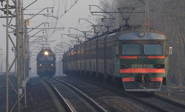 Ворог вдарив поблизу залізничної станції на Чернігівщині: потяги рухаються із затримкою