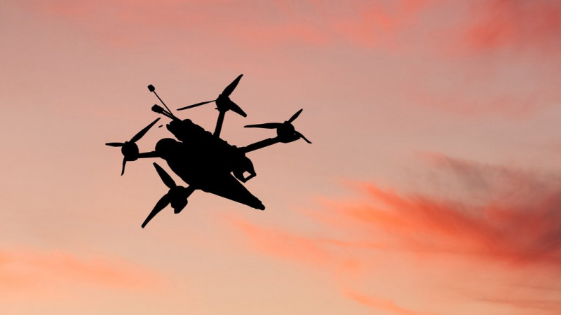 Росіяни поцілили у Ніжині по іноземному аграрному підприємству: пошкоджені баки з добривом