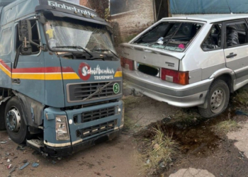 Армія РФ ударними БпЛА атакувала центр Семенівки на Чернігівщині: пошкоджені два автомобілі