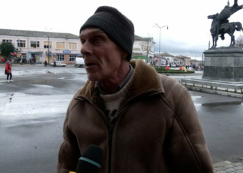 «Вони хочуть, щоб «мертва» зона була»: Новгород-Сіверський відновлюється від нічної атаки дронів