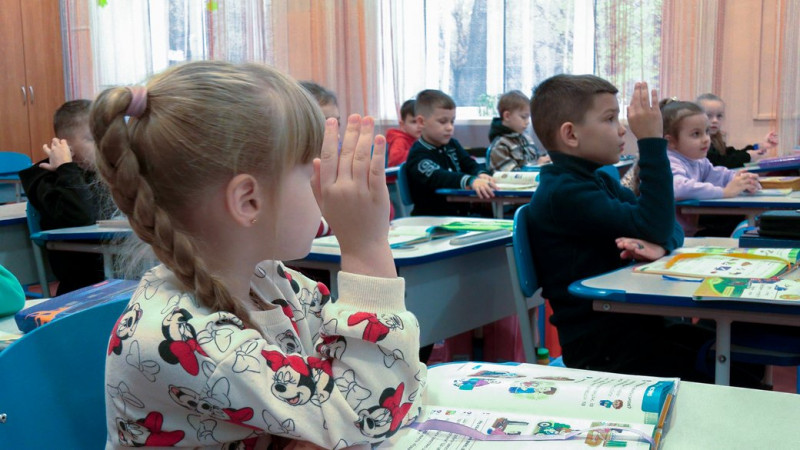 Чому немає гарячого харчування у чернігівських гімназіях та ліцеях і коли його планують відновити