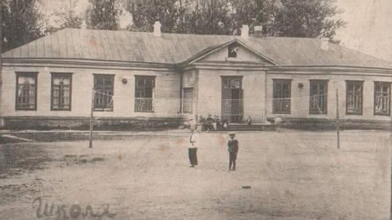 У Корюківці пошкоджений Центр дитячої та юнацької творчості після влучання російських БпЛА, — РВА