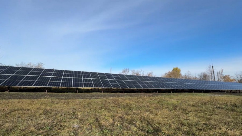 У Прилуках заощадили на електриці завдяки роботі сонячної станції — й на зекономлені кошти встановили ще одну