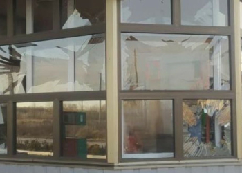 Жінка зазнала контузії: РФ завдала удару БпЛА типу "Ланцет" по об’єкту цивільної інфраструктури у Новгороді-Сіверському Жінка зазнала контузії: РФ завдала удару БпЛА типу «Ланцет» по об’єкту цивільної інфраструктури у Новгороді-Сіверському