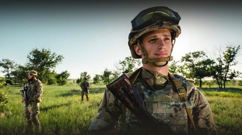 "Я впала в прірву — ця група витягнула": у Чернігові допомагають родинам полонених, безвісти зниклих та загиблих бійців